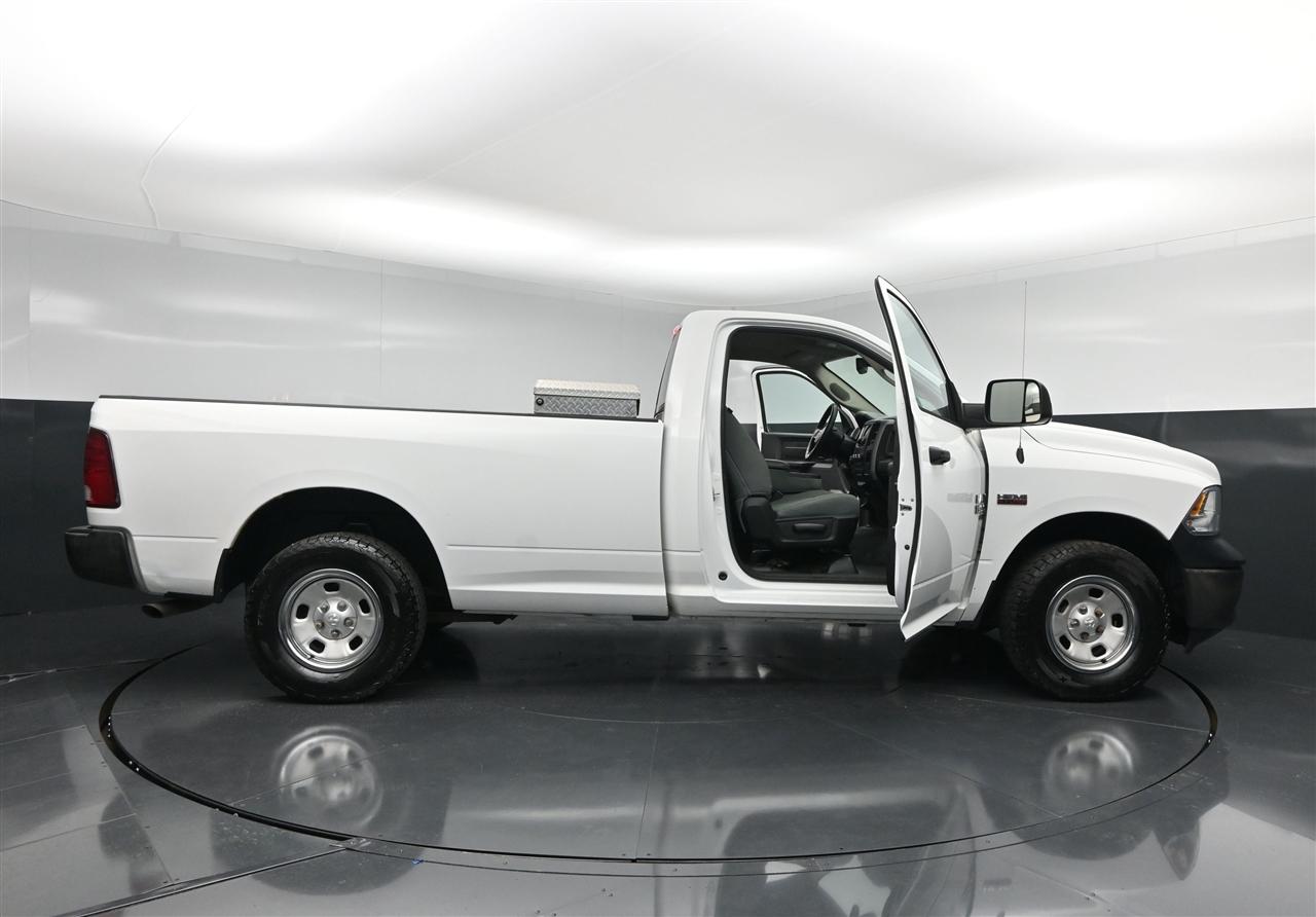 RAM 1500 Classic Tradesman Regular Cab LWB 4WD 2019