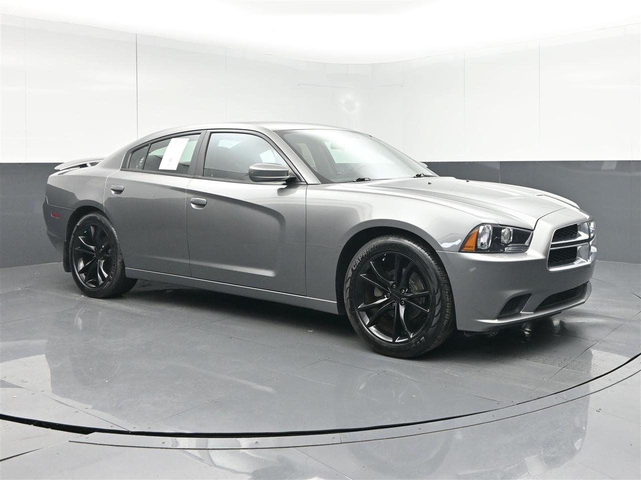 Dodge Charger SE 2011