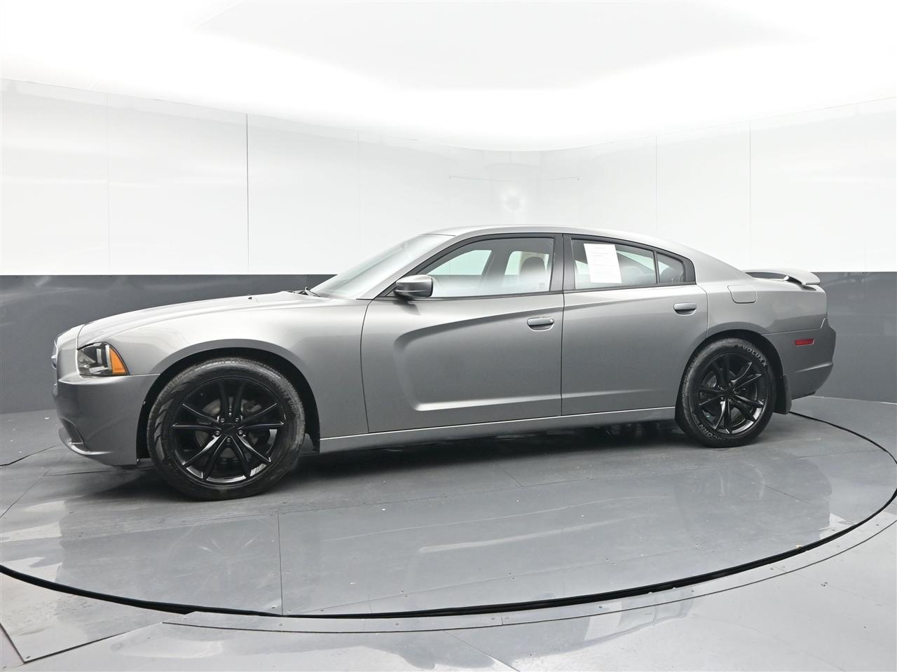 Dodge Charger SE 2011
