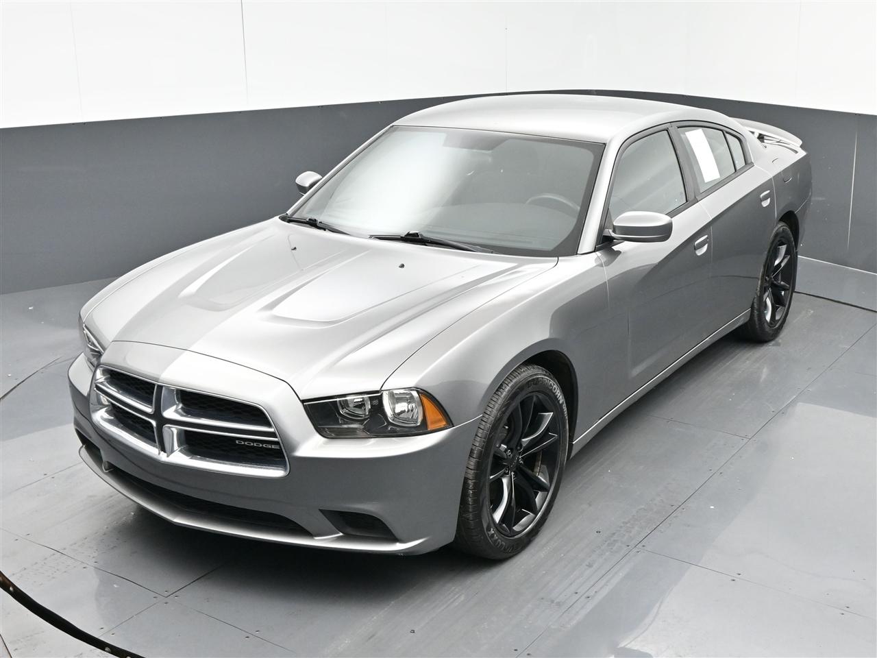 Dodge Charger SE 2011