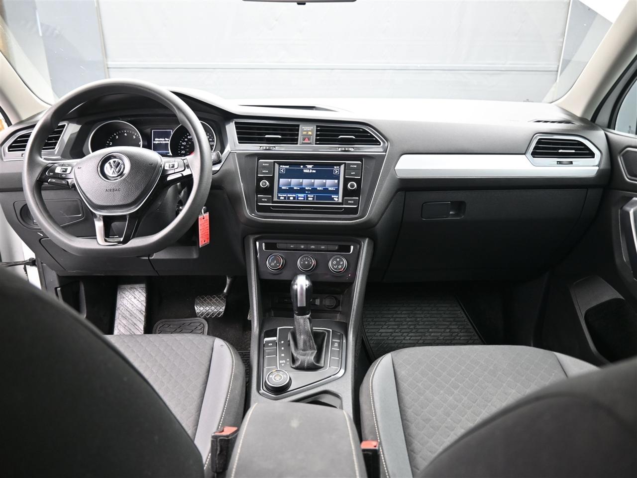 Volkswagen Tiguan S 4Motion 2021