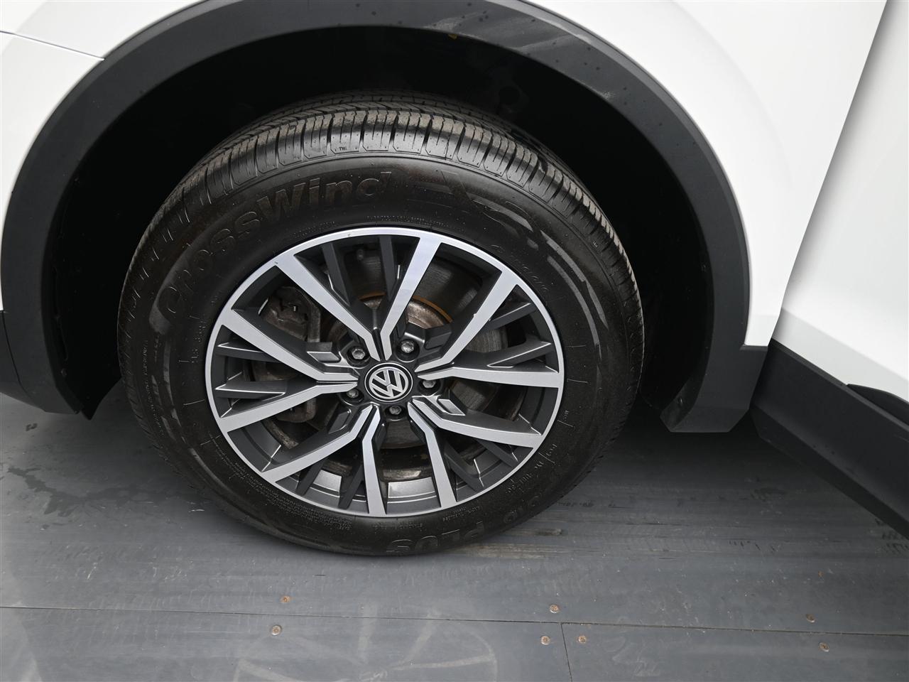 Volkswagen Tiguan S 4Motion 2021