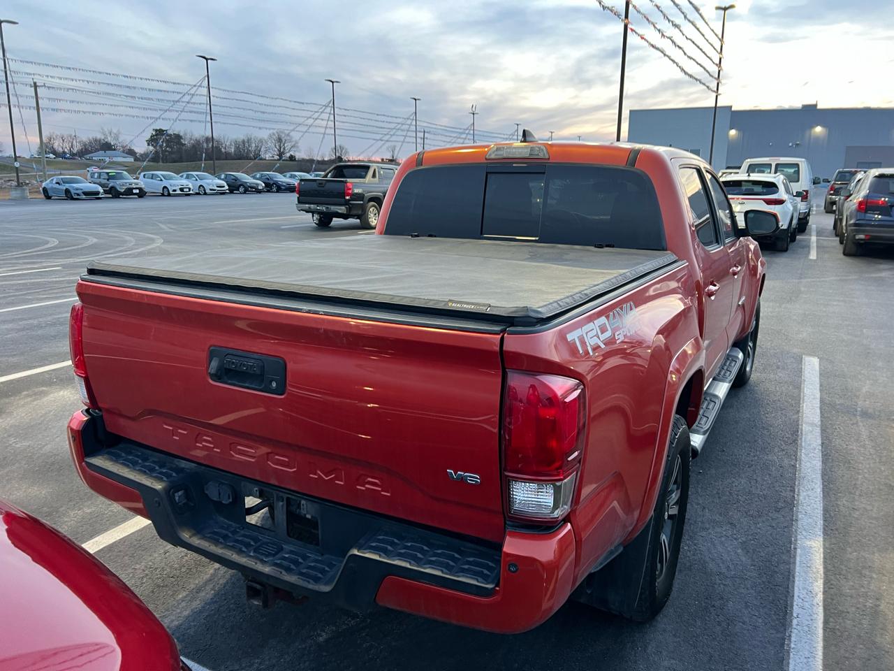 Toyota Tacoma SR5 Double Cab Long Bed V6 6AT 4WD 2017