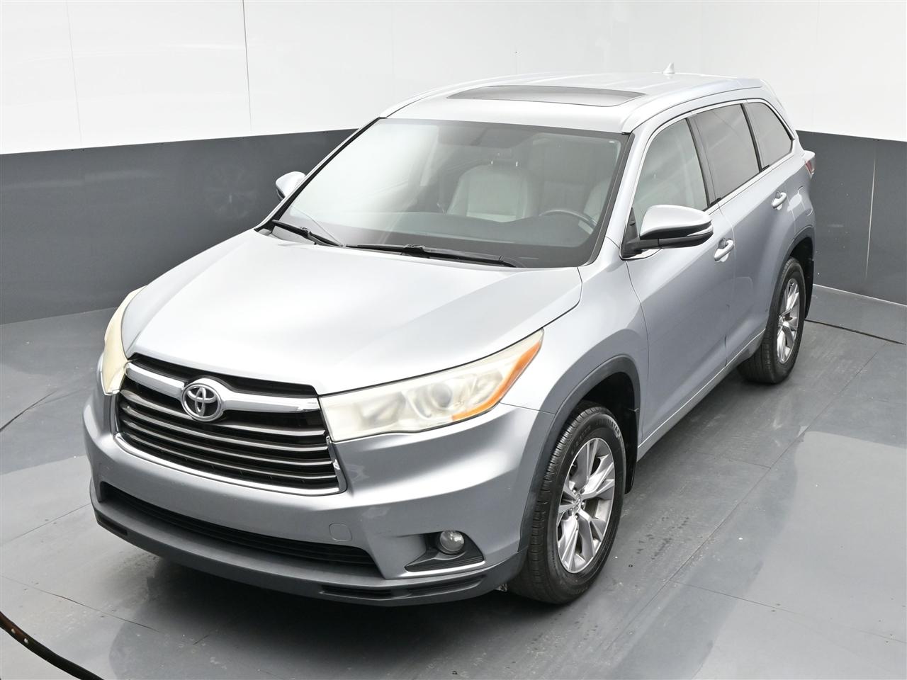 Toyota Highlander XLE AWD V6 2014