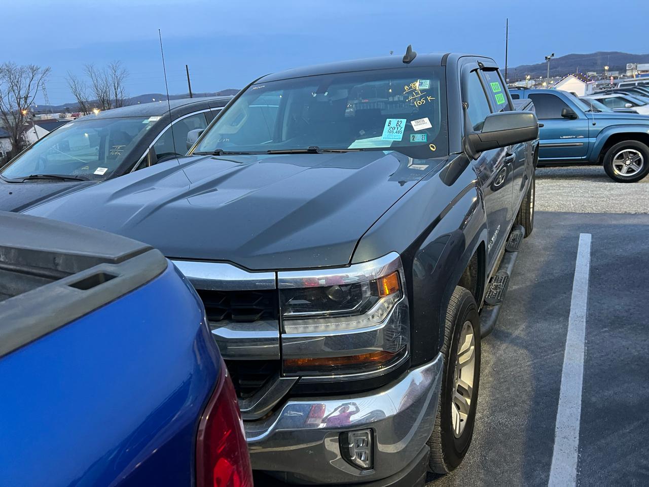 Chevrolet Silverado 1500 LT Crew Cab 4WD 2017