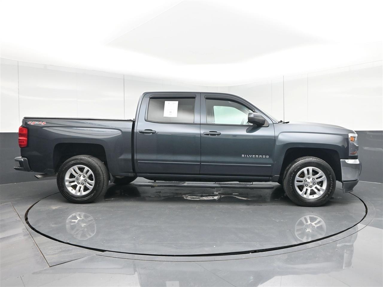 Chevrolet Silverado 1500 LT Crew Cab 4WD 2017