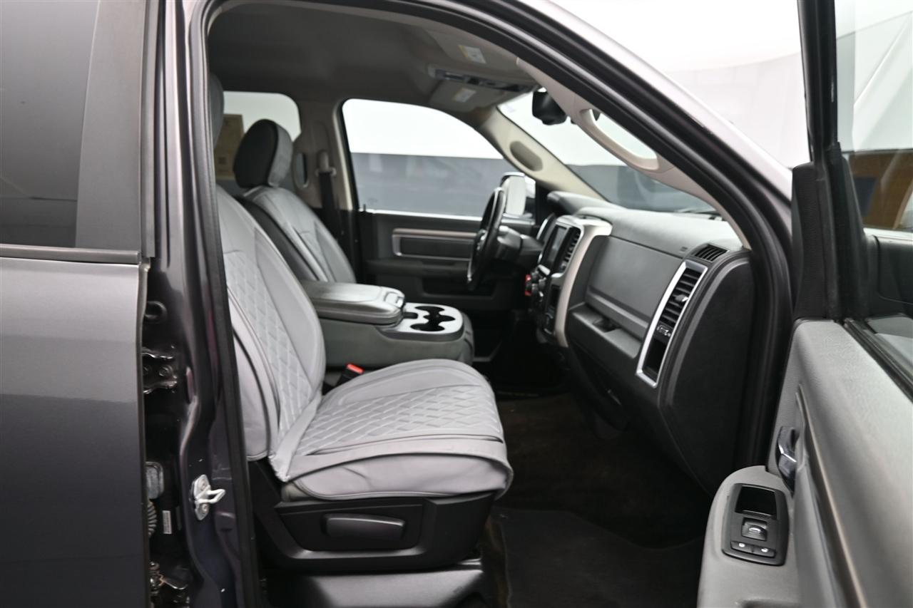 RAM 1500 SLT Crew Cab SWB 4WD 2014