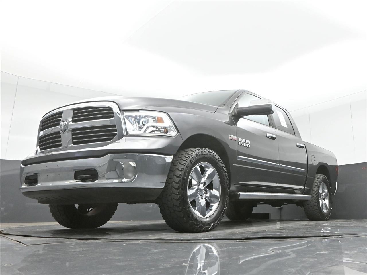 RAM 1500 SLT Crew Cab SWB 4WD 2014