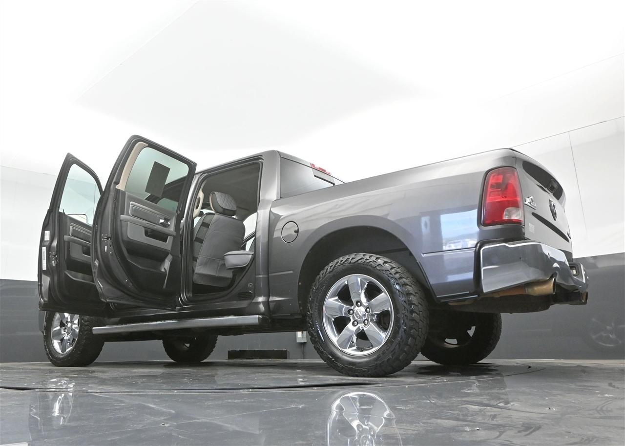 RAM 1500 SLT Crew Cab SWB 4WD 2014