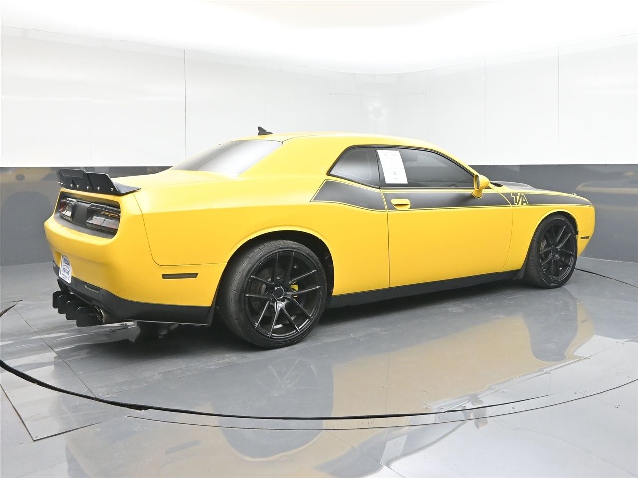 Dodge Challenger R/T Plus 2017