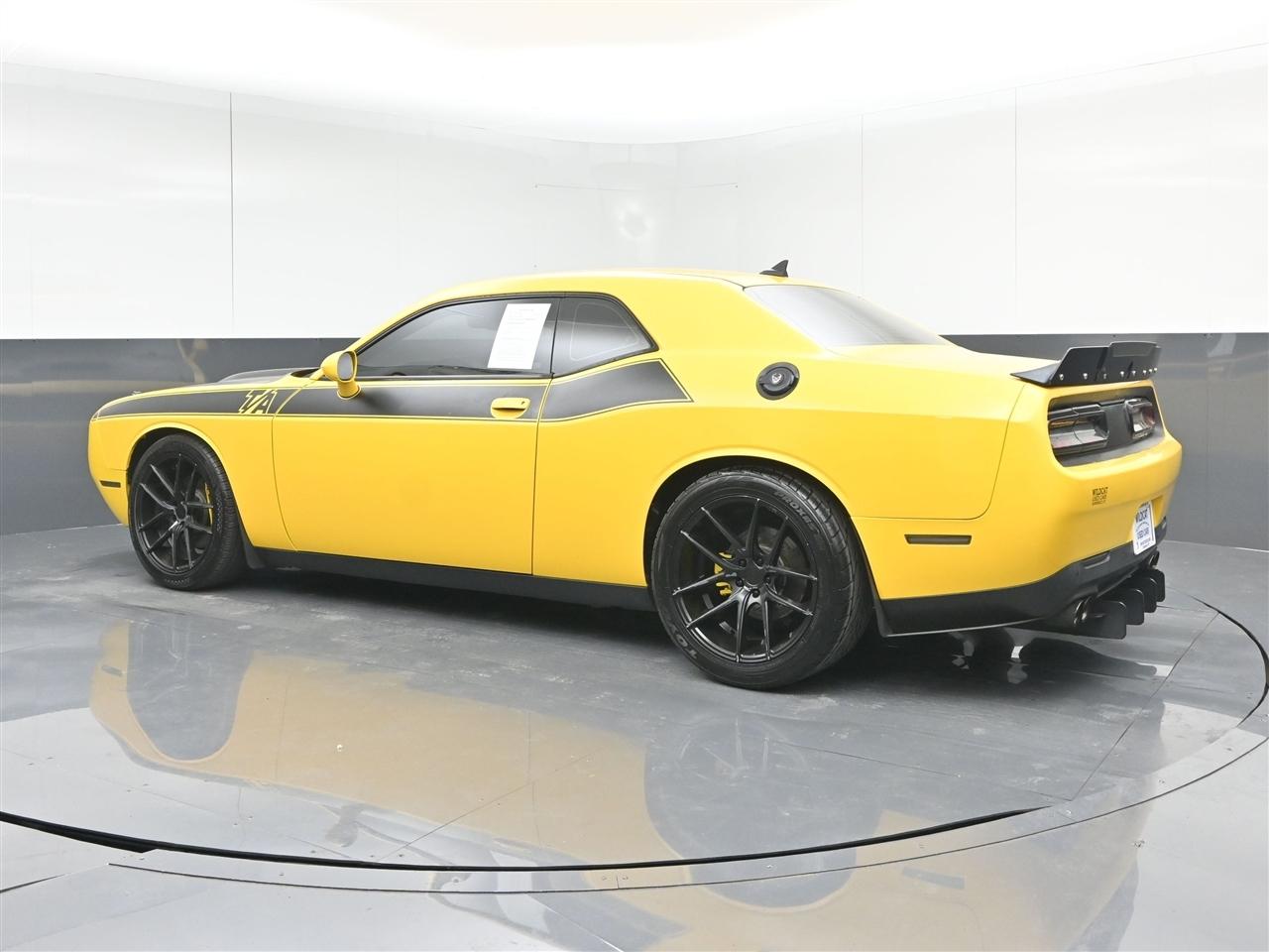 Dodge Challenger R/T Plus 2017