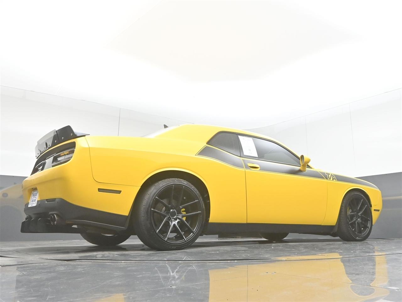 Dodge Challenger R/T Plus 2017