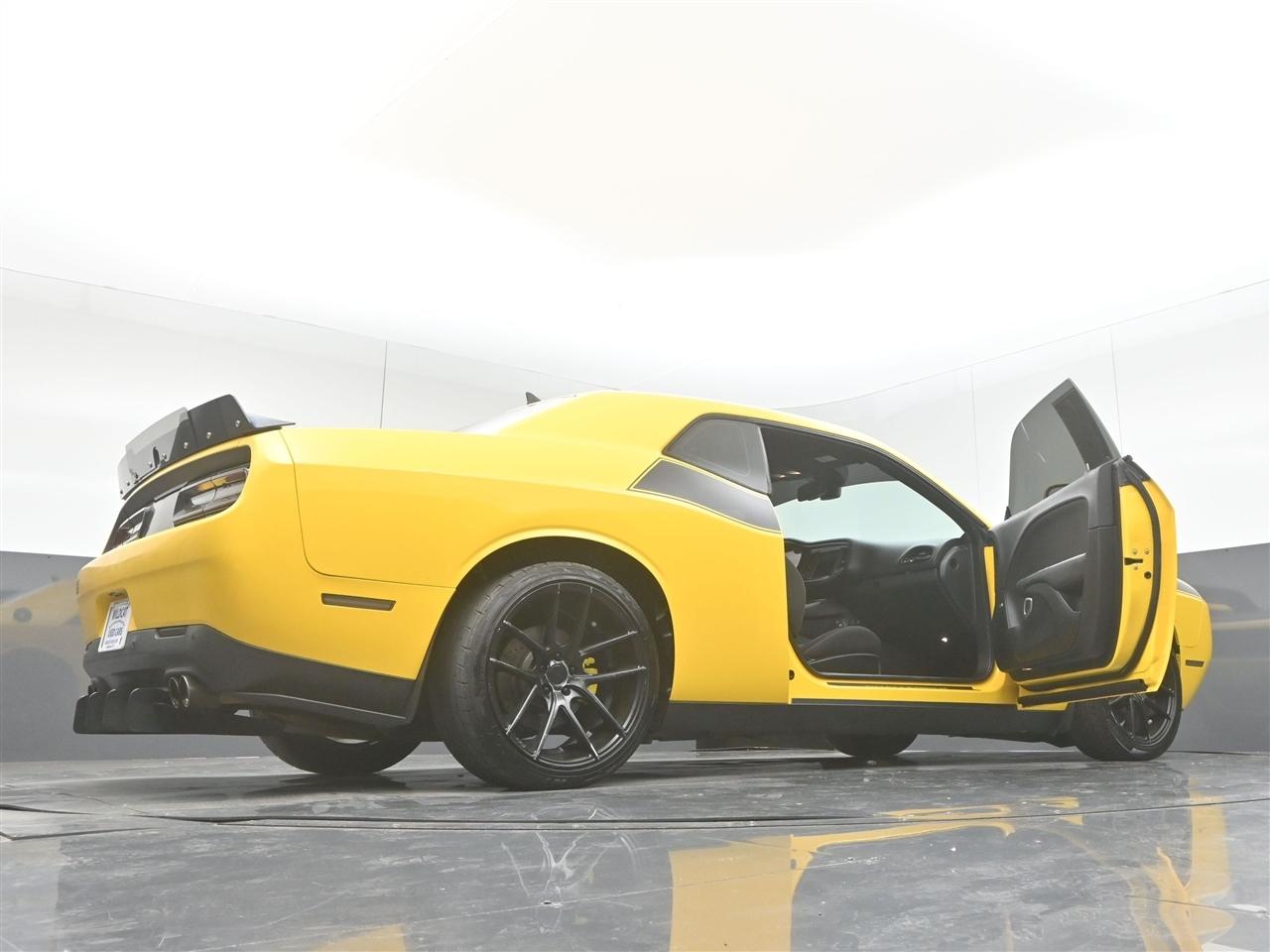 Dodge Challenger R/T Plus 2017