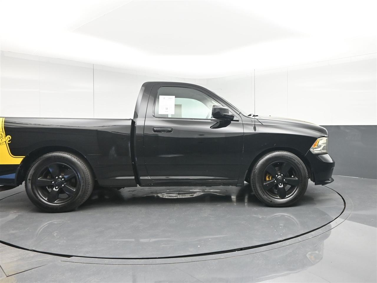 RAM 1500 Tradesman Regular Cab SWB 2WD 2018