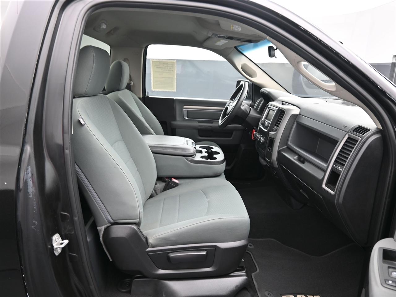 RAM 1500 Tradesman Regular Cab SWB 2WD 2018