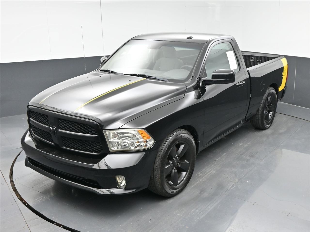 RAM 1500 Tradesman Regular Cab SWB 2WD 2018