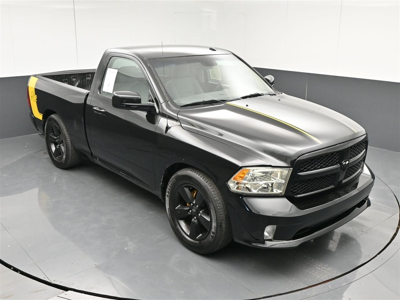 RAM 1500 Tradesman Regular Cab SWB 2WD 2018