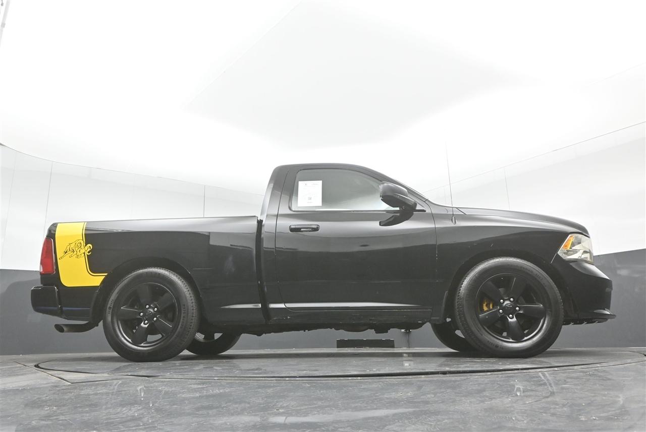 RAM 1500 Tradesman Regular Cab SWB 2WD 2018