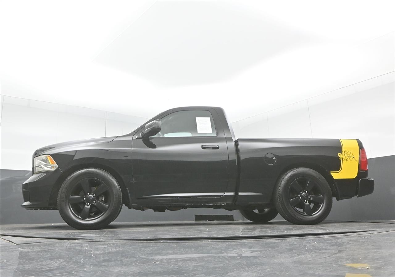 RAM 1500 Tradesman Regular Cab SWB 2WD 2018