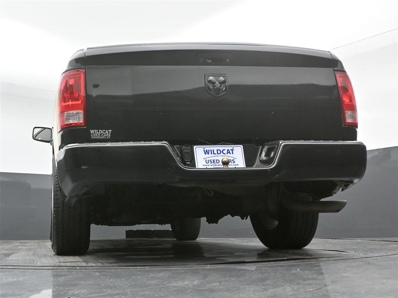RAM 1500 Tradesman Regular Cab SWB 2WD 2018