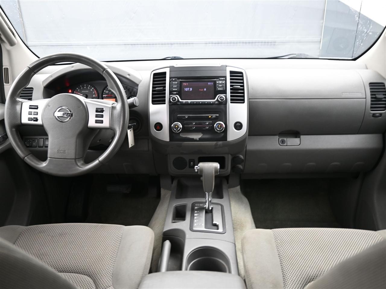 Nissan Frontier S Crew Cab 5AT 2WD 2016