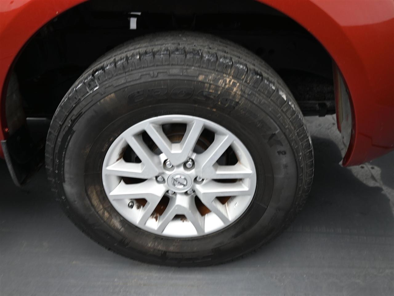 Nissan Frontier S Crew Cab 5AT 2WD 2016