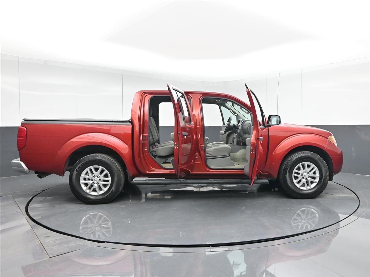 Nissan Frontier S Crew Cab 5AT 2WD 2016