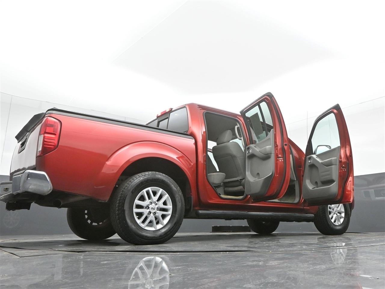 Nissan Frontier S Crew Cab 5AT 2WD 2016