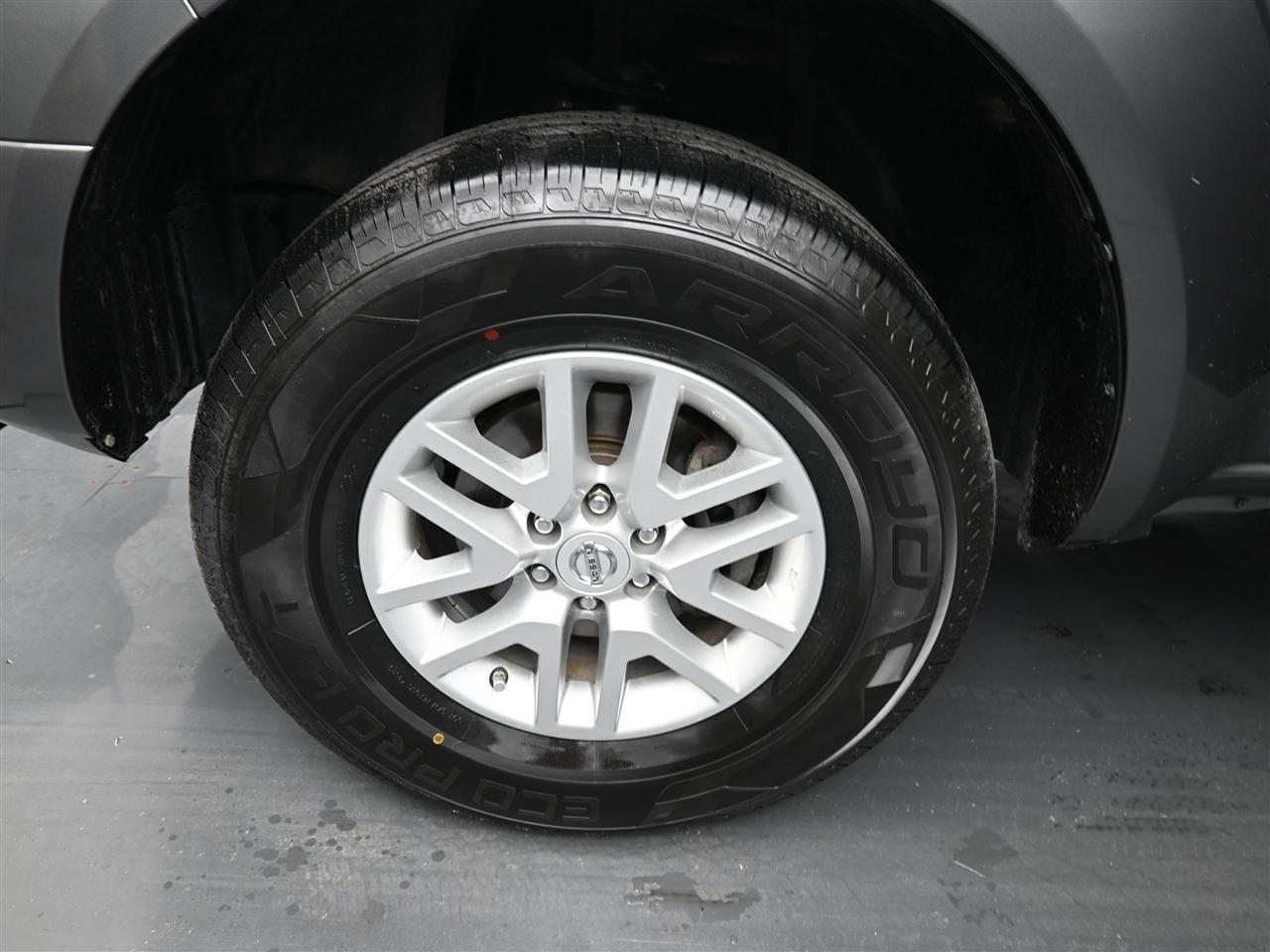 Nissan Frontier S Crew Cab 5AT 2WD 2016