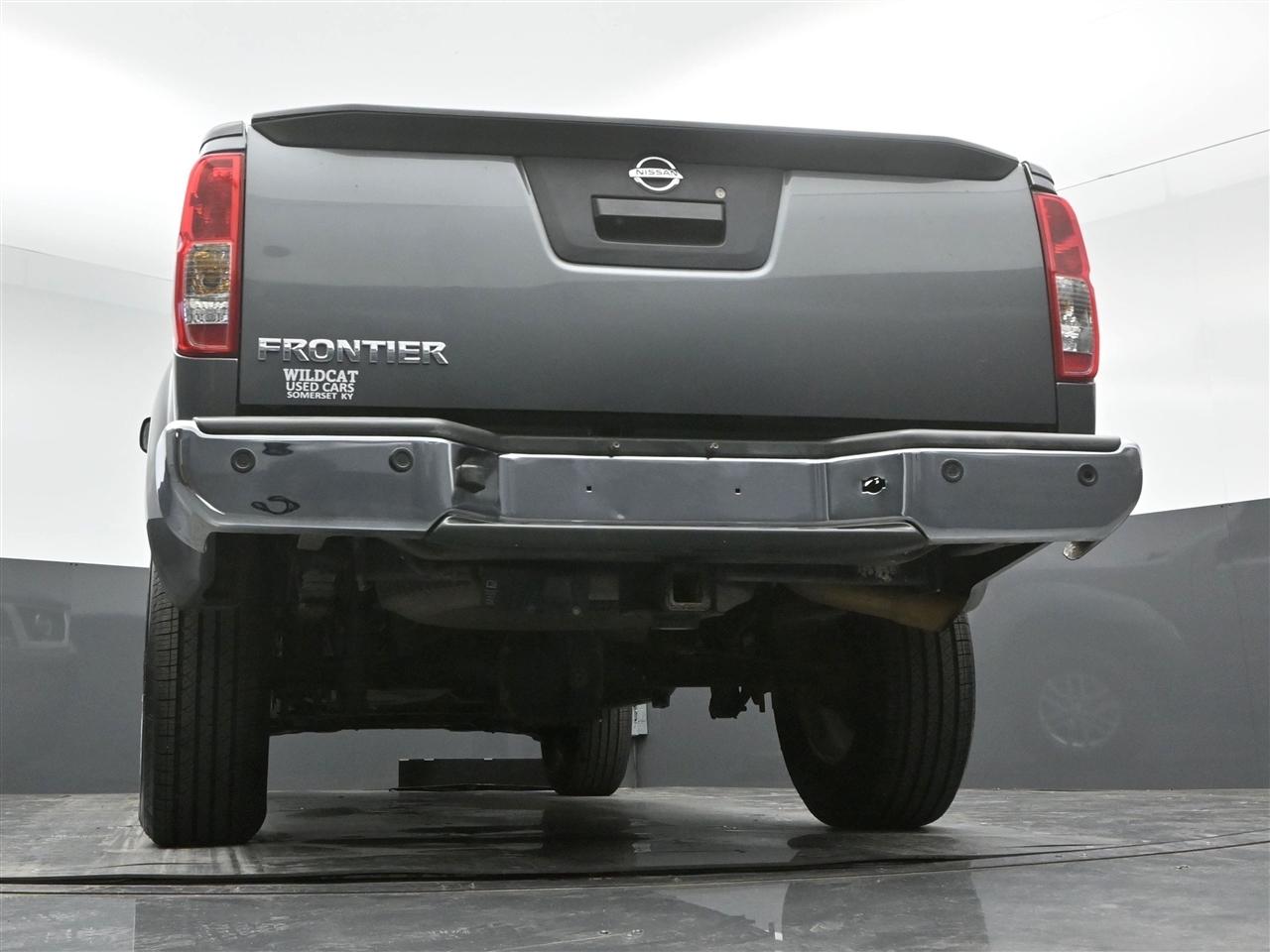 Nissan Frontier S Crew Cab 5AT 2WD 2016