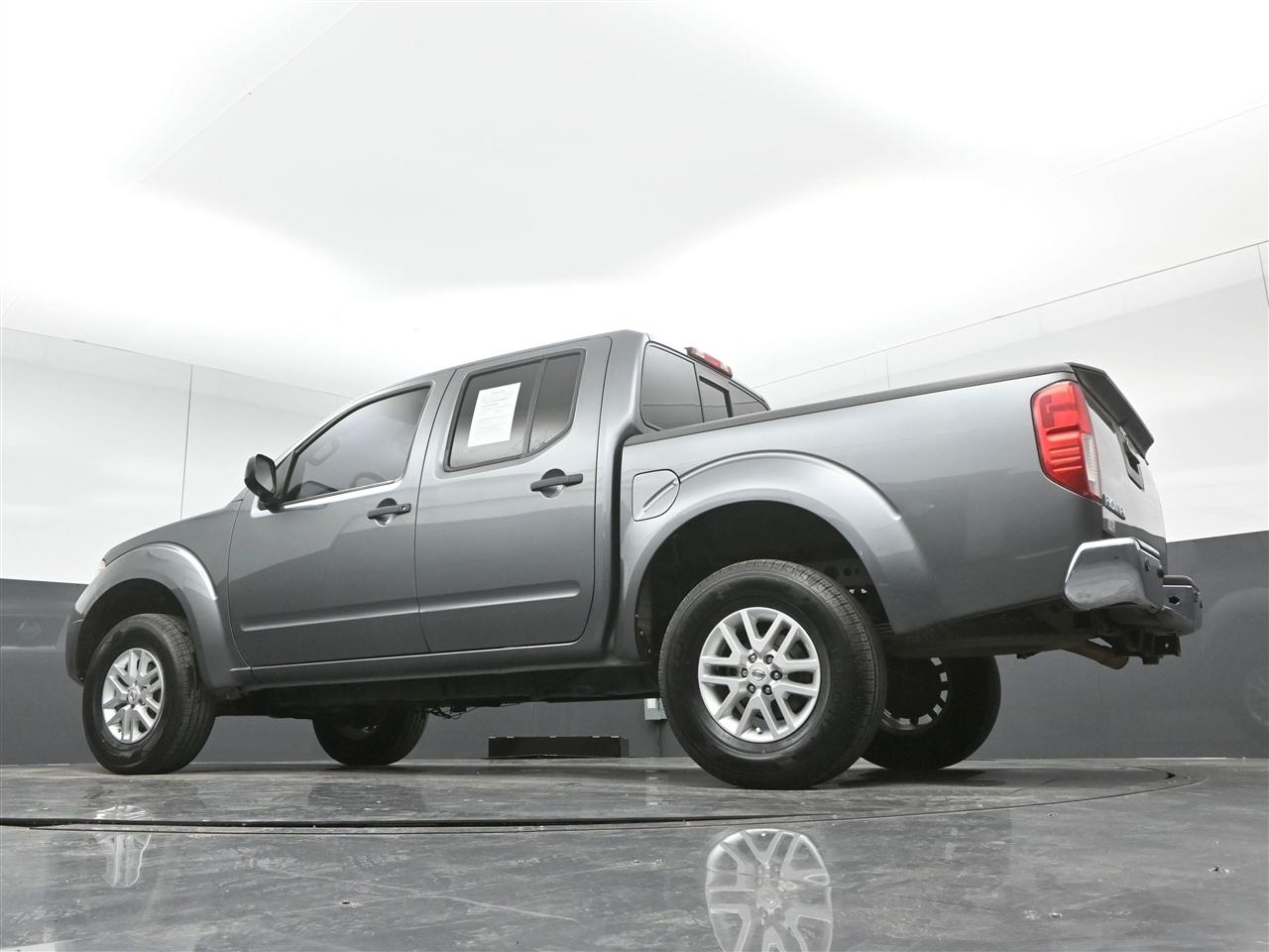 Nissan Frontier S Crew Cab 5AT 2WD 2016