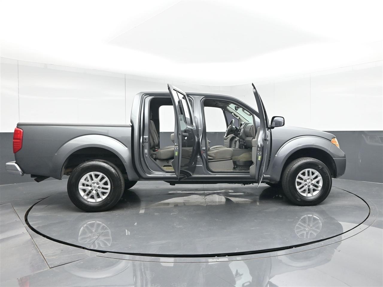 Nissan Frontier S Crew Cab 5AT 2WD 2016