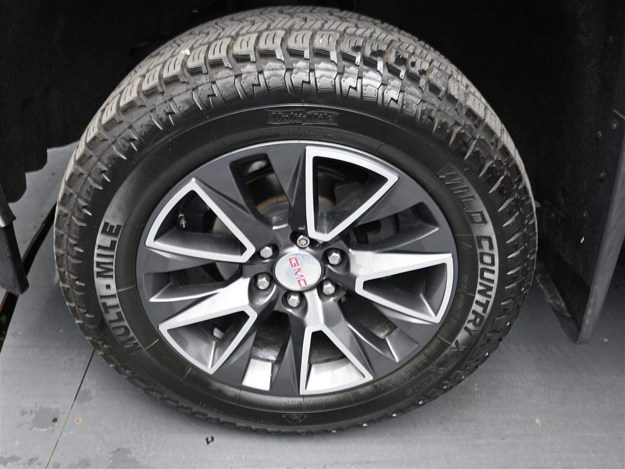 GMC Sierra 1500 SLE Double Cab 4WD 2015