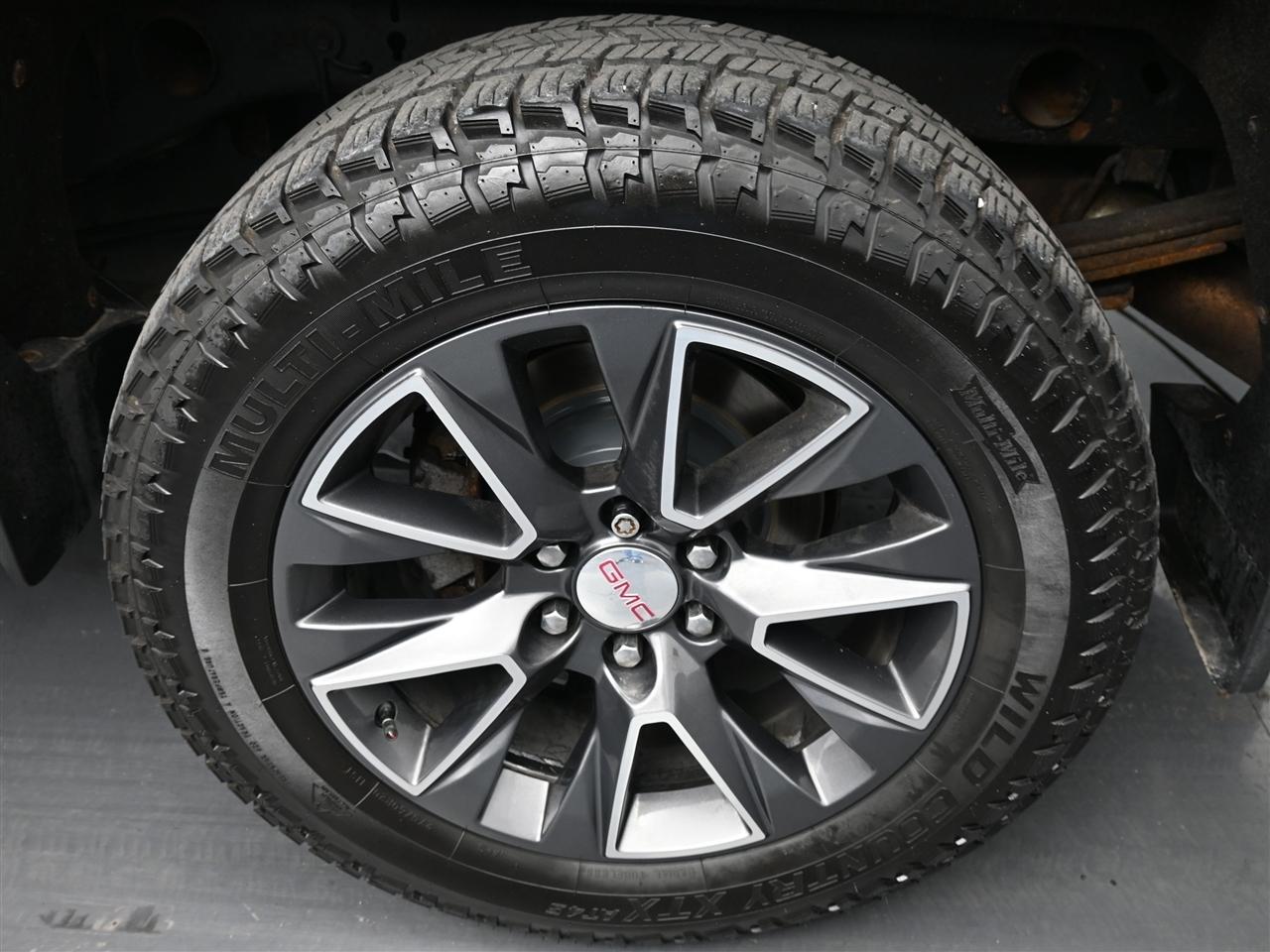 GMC Sierra 1500 SLE Double Cab 4WD 2015