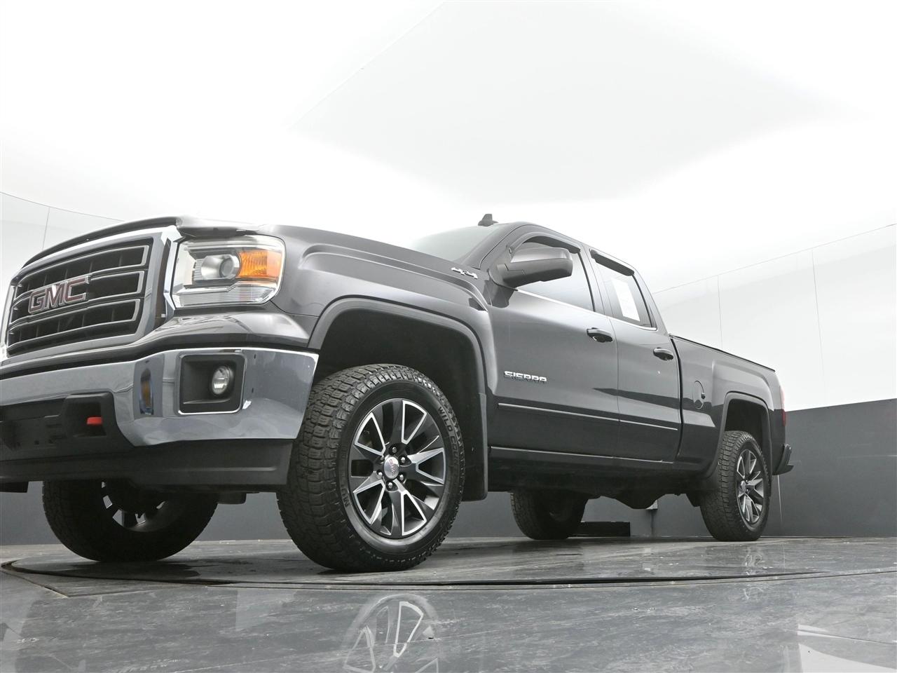 GMC Sierra 1500 SLE Double Cab 4WD 2015