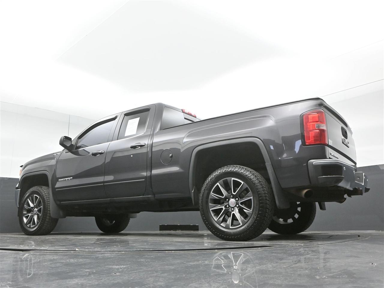 GMC Sierra 1500 SLE Double Cab 4WD 2015