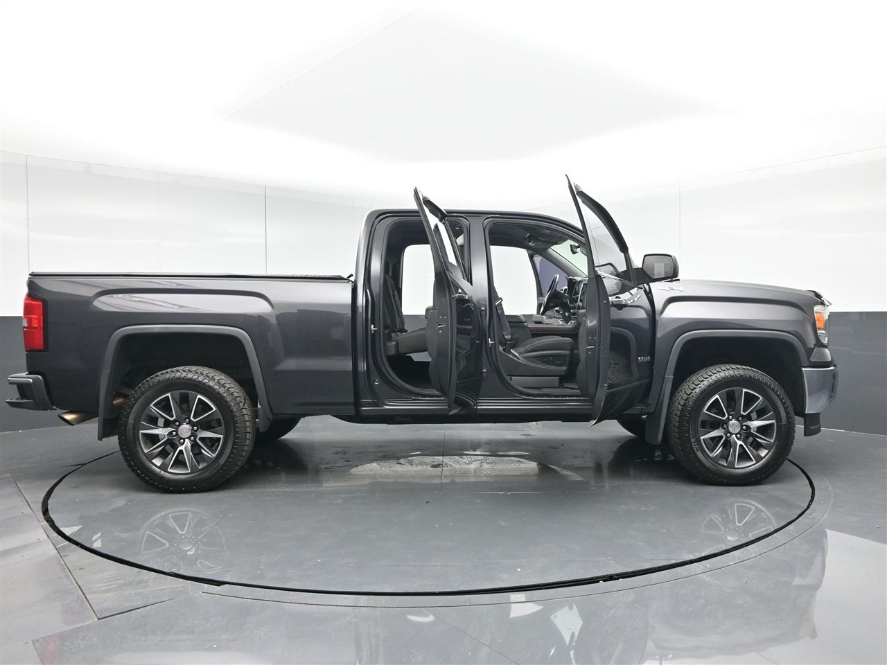 GMC Sierra 1500 SLE Double Cab 4WD 2015