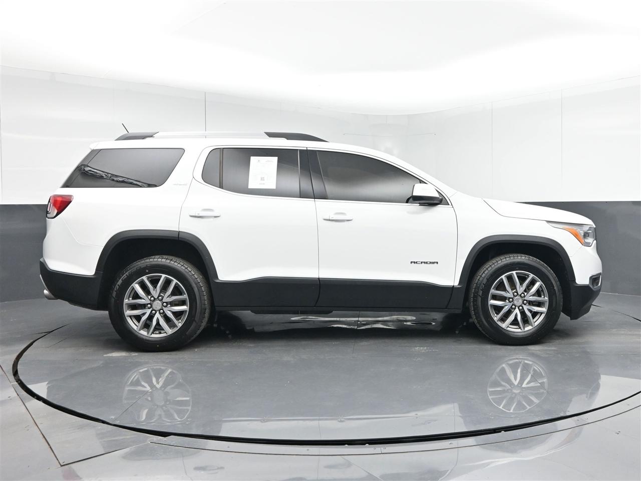 GMC Acadia SLE-2 FWD 2019