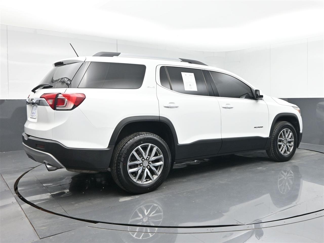 GMC Acadia SLE-2 FWD 2019