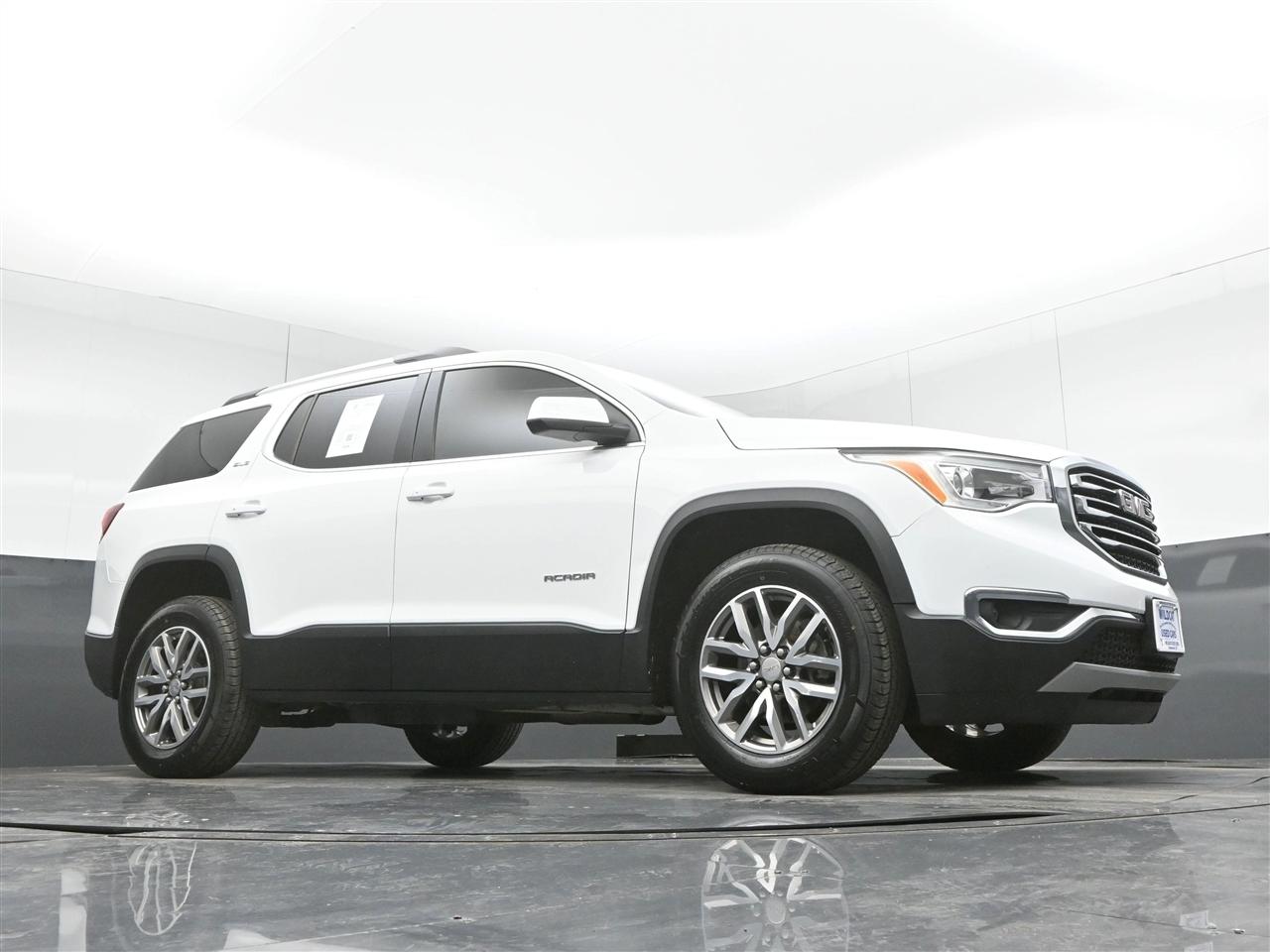 GMC Acadia SLE-2 FWD 2019