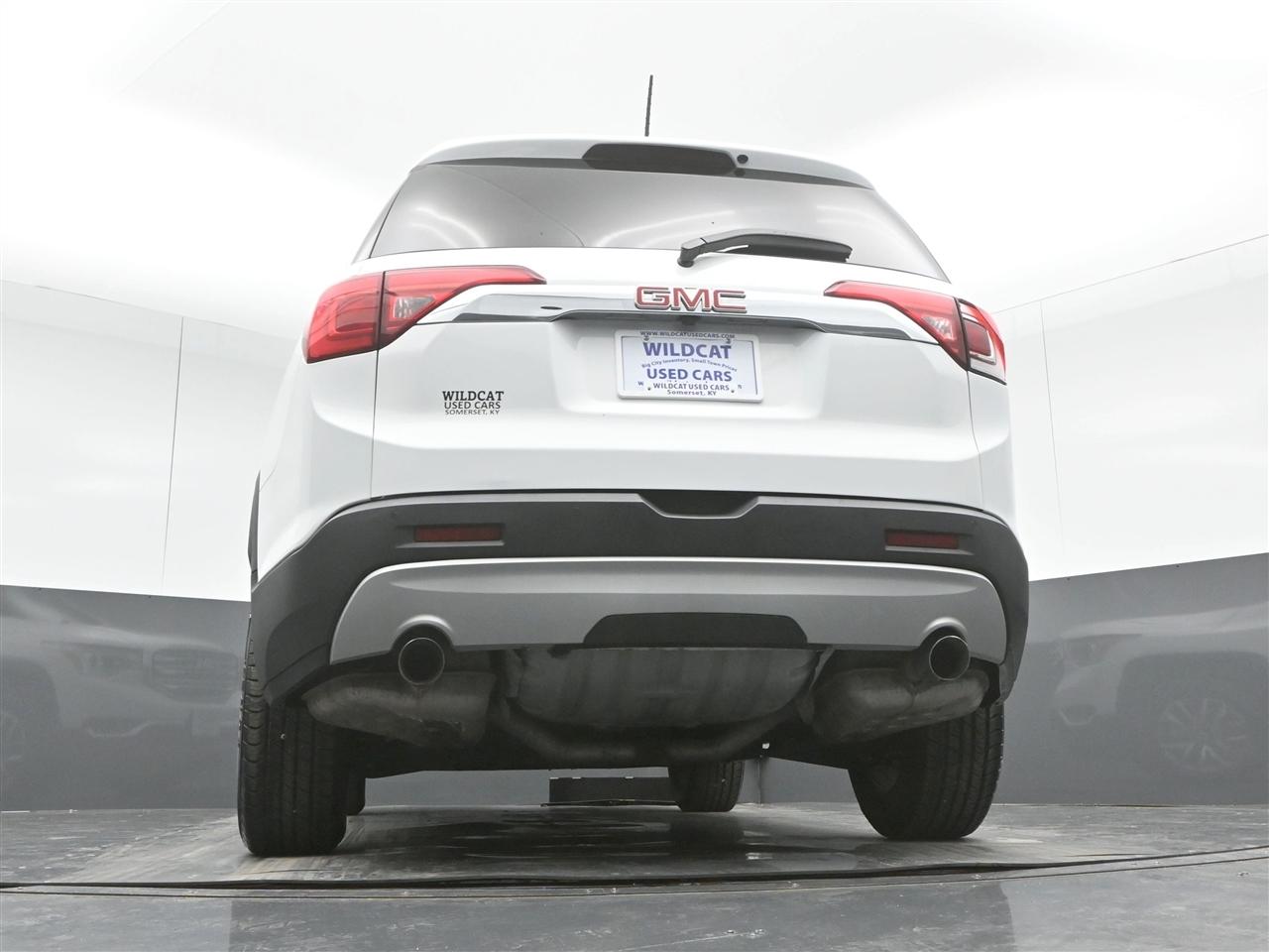 GMC Acadia SLE-2 FWD 2019