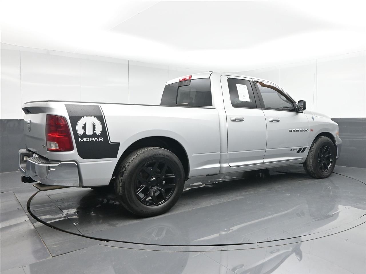 RAM 1500 SLT Quad Cab 2WD 2011