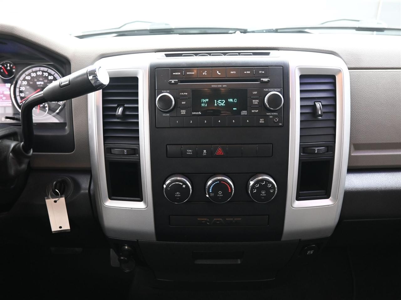 RAM 1500 SLT Quad Cab 2WD 2011