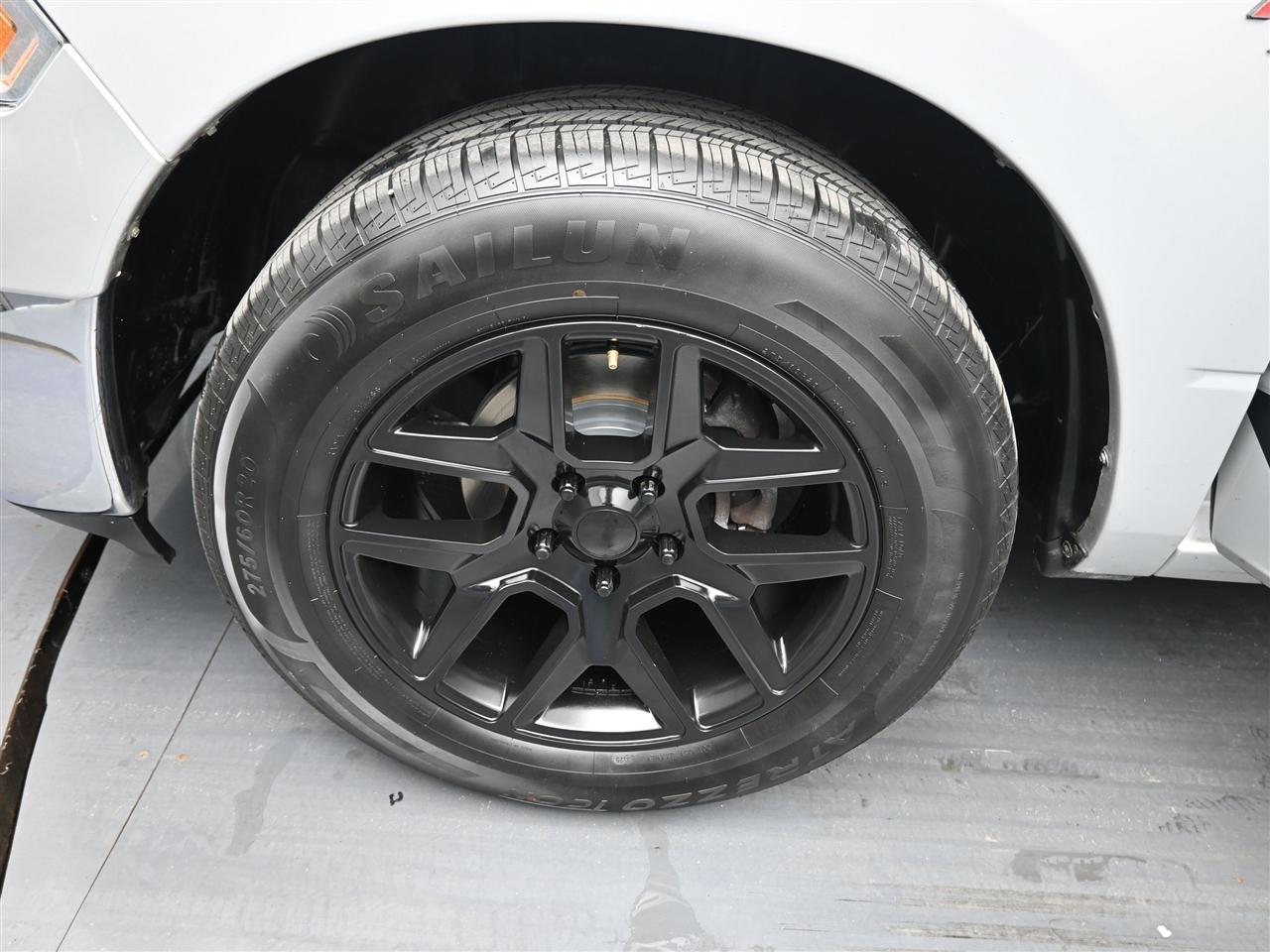 RAM 1500 SLT Quad Cab 2WD 2011