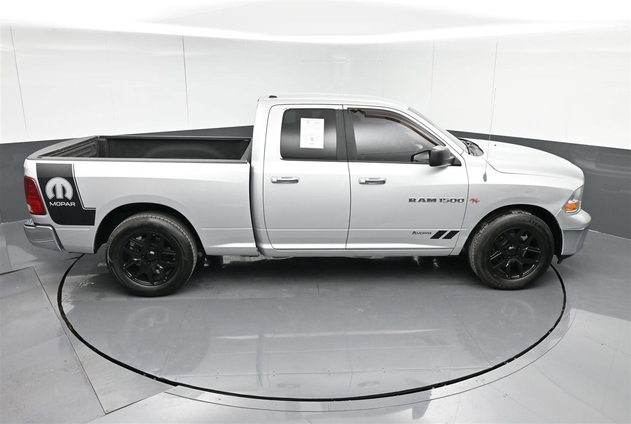 RAM 1500 SLT Quad Cab 2WD 2011