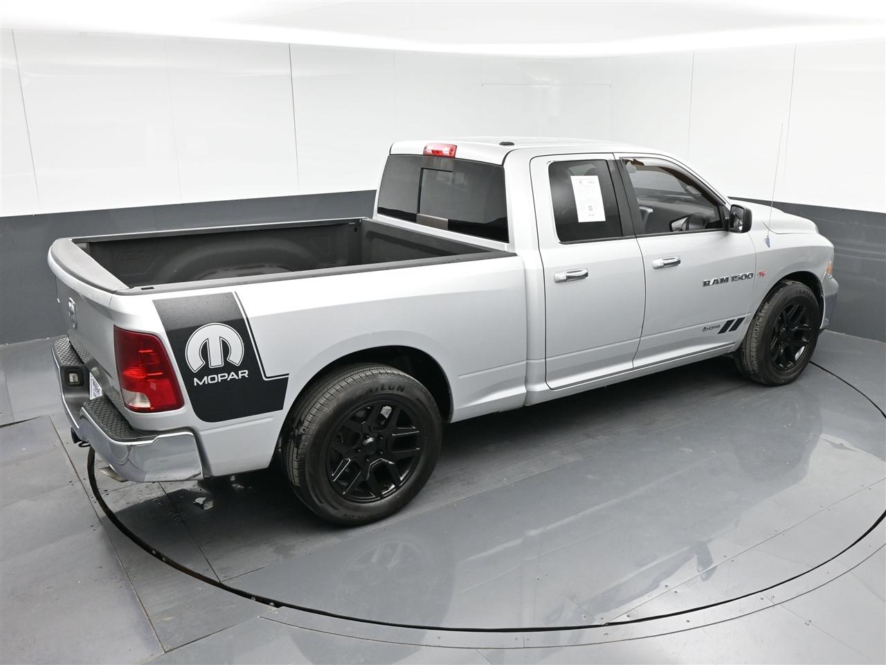 RAM 1500 SLT Quad Cab 2WD 2011