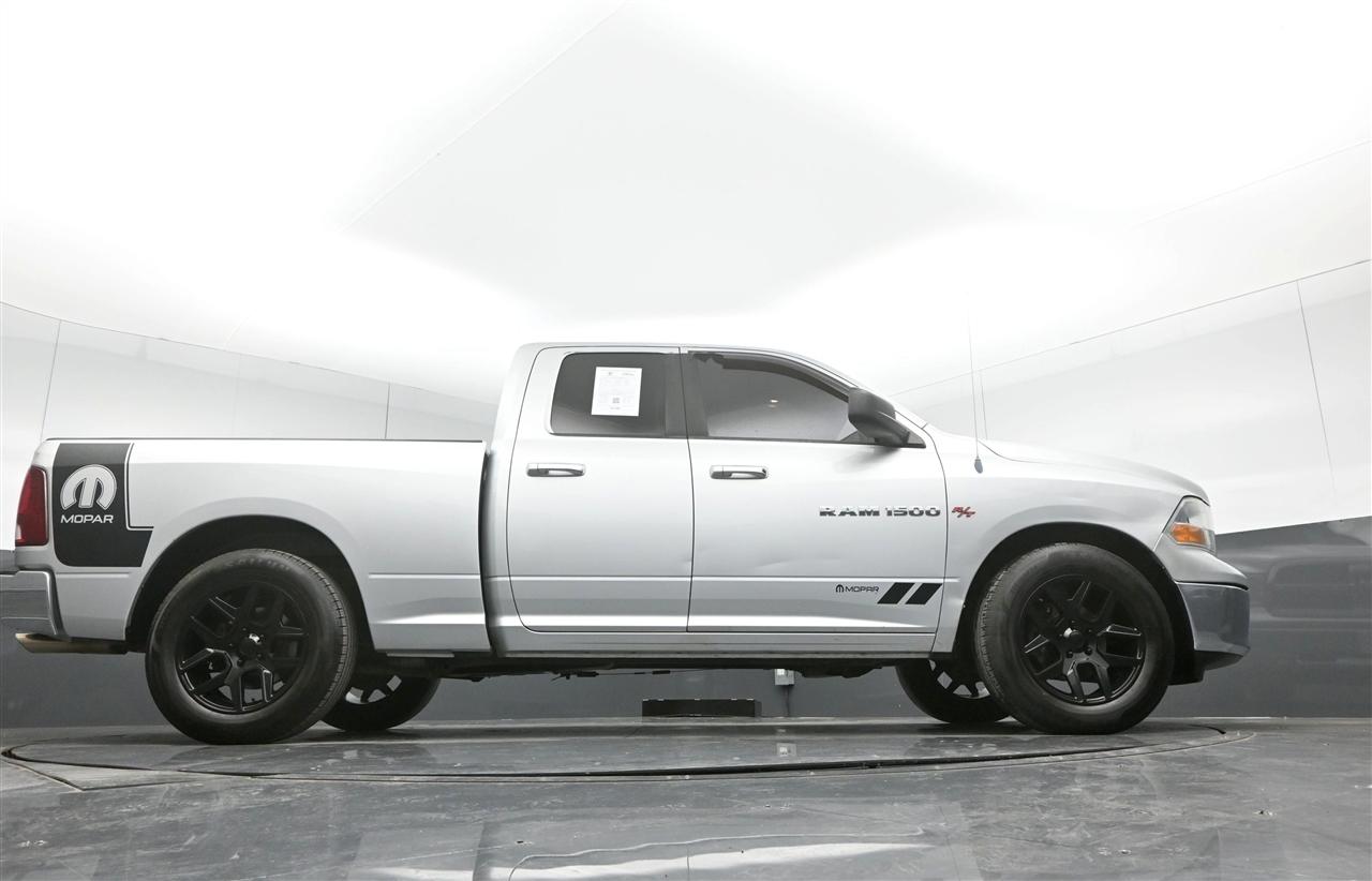 RAM 1500 SLT Quad Cab 2WD 2011