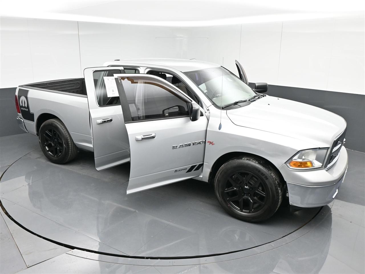 RAM 1500 SLT Quad Cab 2WD 2011