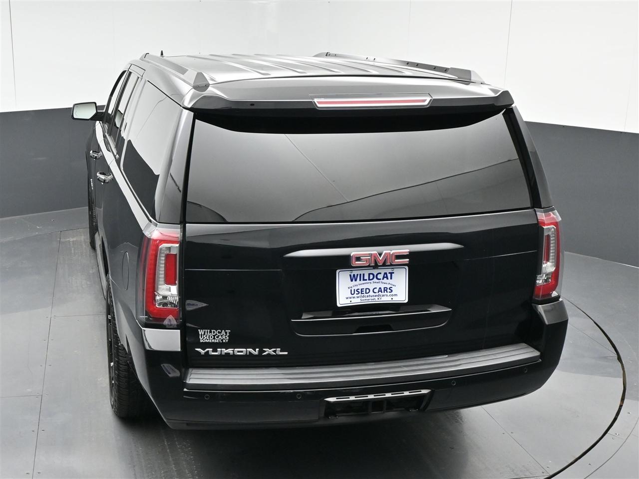 GMC Yukon XL SLT 4WD 2019