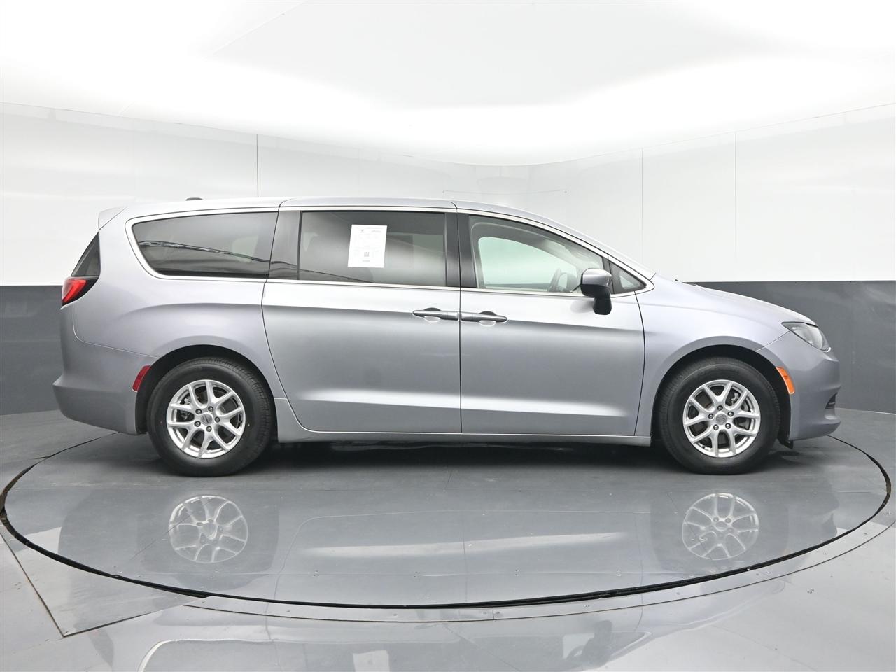 Chrysler Voyager LX 2021